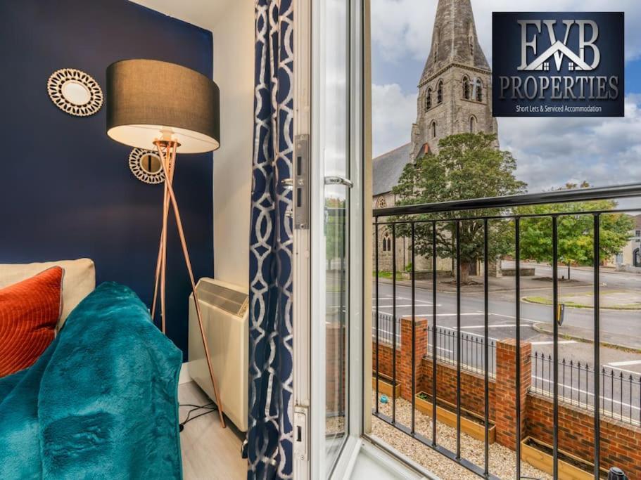 Charming Cosy Getaway Ideal For Leisure & Business Southampton Eksteriør bilde
